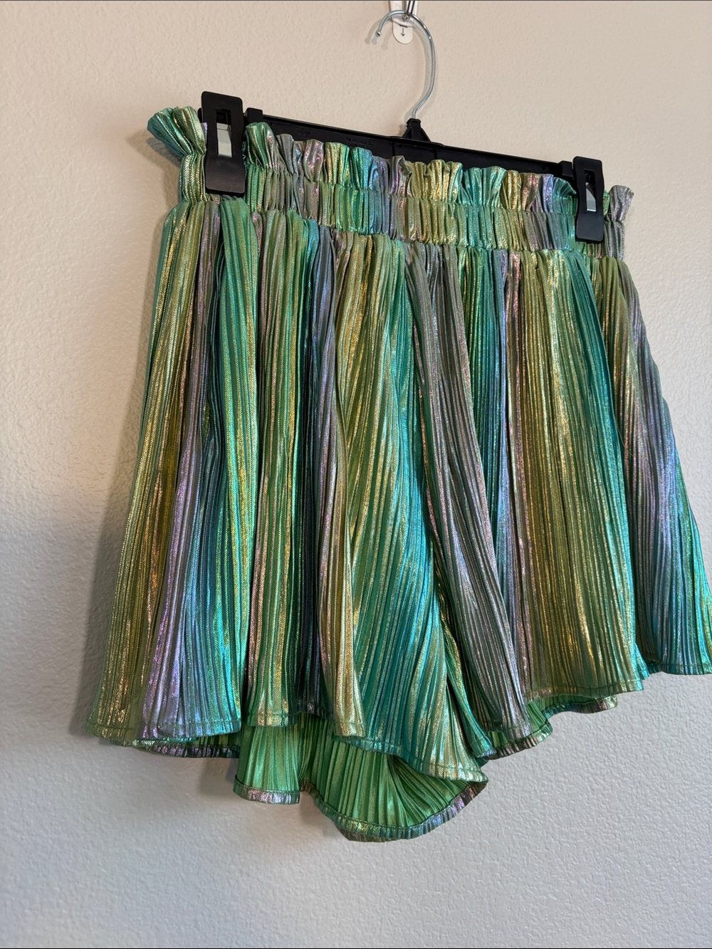 Queen of Sparkles Metallic Pleated High Waist Short in Green / Purple Multi - S - Picture 2 of 5